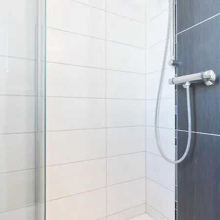 Komfortable Im Seepark Mit Balkon Lejlighed